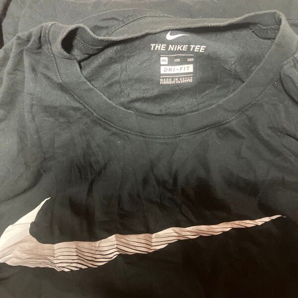 ビッグサイズ NIKE ナイキ ワンポイント ロゴ 半袖 クルーネック T シャツ BLACK ブラック スウッシュ XXL
