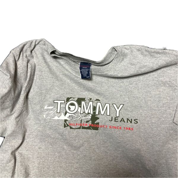 tommy jeans トミー ジーンズ トミー フィルヒガー 半袖 クルーネック バック プリント Tシャツ 大きめ 灰 M