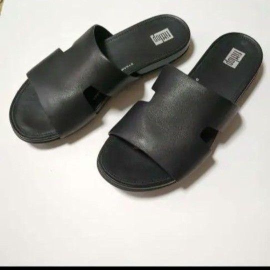 fitflop フィットフロップ レザー サンダル US6 23~23.5cm トング 黒