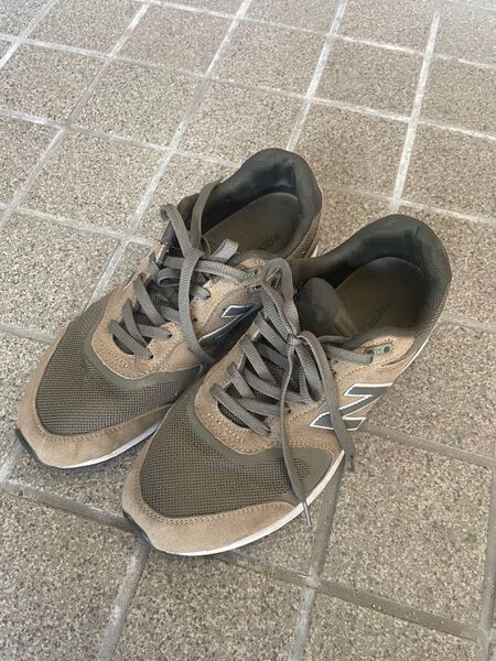 New Balance スニーカー カーキ 27.5