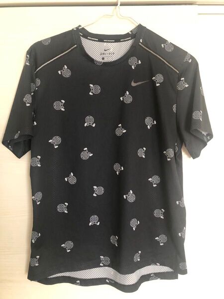 ナイキ ドライフィット Tシャツ L 美品