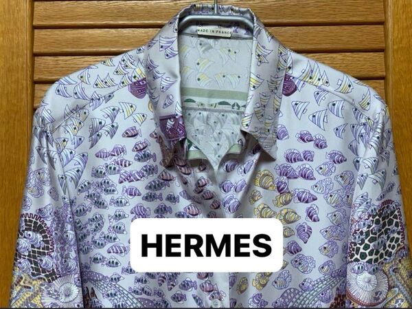 緊急大幅値下げ!超美品エルメスシルクブラウス薄紫熱帯魚RENCONTREOCANE 長袖シャツ シルク100ラベンダーパープル