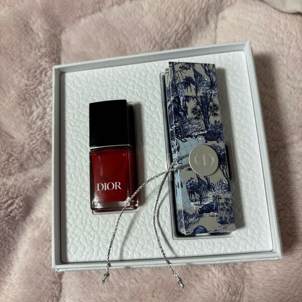 ディオール Dior バースデーギフト ネイル 口紅新品