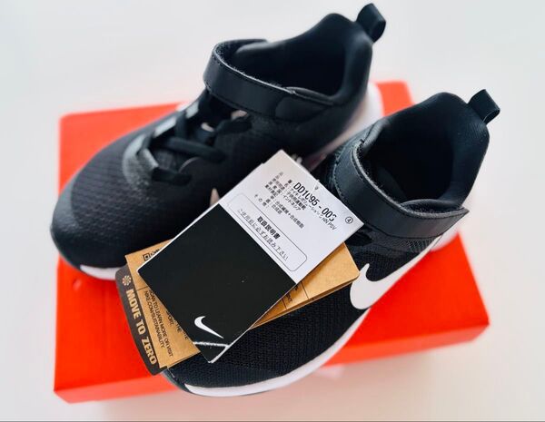 【新品】NIKE ナイキ レボリューション6 黒 17cm