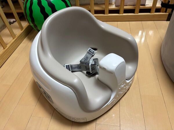 Bumbo バンボ マルチシート グレー