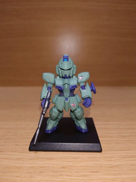 ガンダムコンバージ ガンイージ (ペギー機)+ビーム・シールド