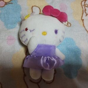 ハローキティぬいぐるみ