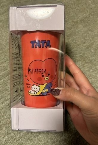 タンブラー BT21 コップ 350ml プラスチック TATA レッド