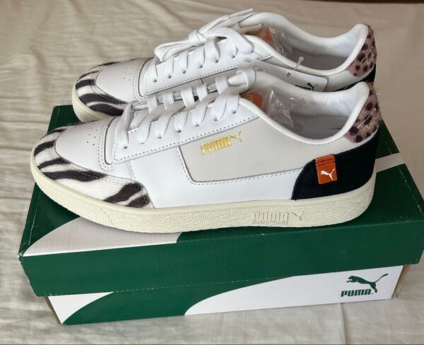 【新品未着用】PUMA スニーカー★24.5cm
