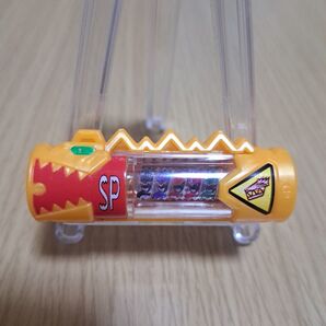 キョウリュウジャー 獣電池
