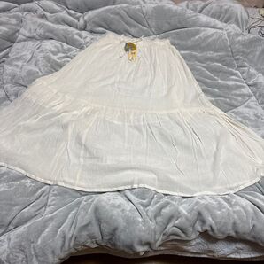 ロングスカート 白 新品 未使用