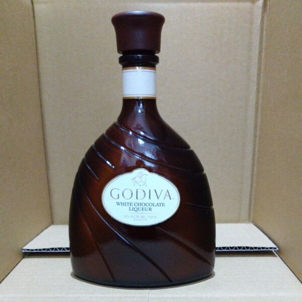 ゴディバ ホワイトチョコレートリキュール 750ml