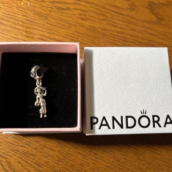 PANDORA シルバーチャーム ディズニー