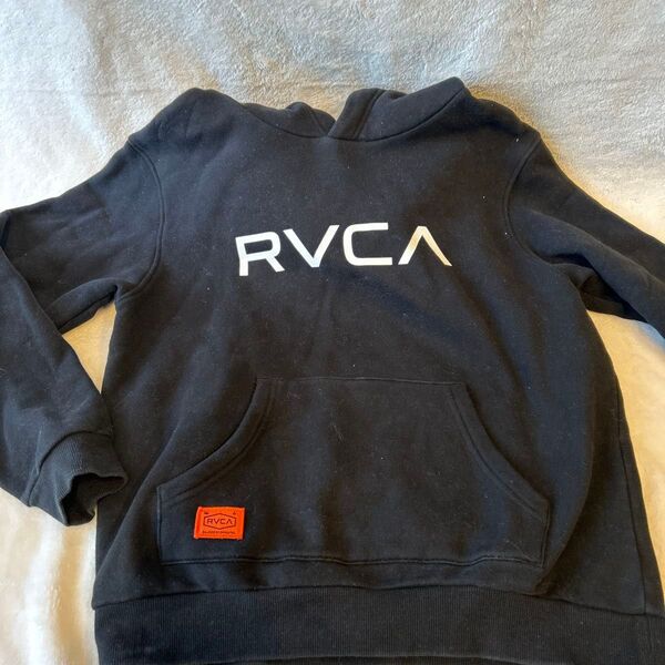 金額変更。即日発送!【良品】RVCA パーカー 黒 ブラック キッズ160cm 裏起毛