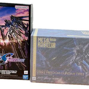 METAL ROBOT魂 <SIDE MS> ストライクフリーダムガンダム弐式 HG 1/144 ライジングフリーダムガンダム