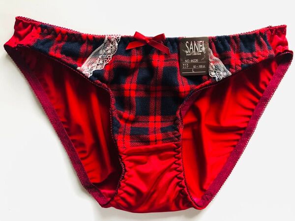 SANEI チェック柄ショーツ Lサイズ レッド 未使用