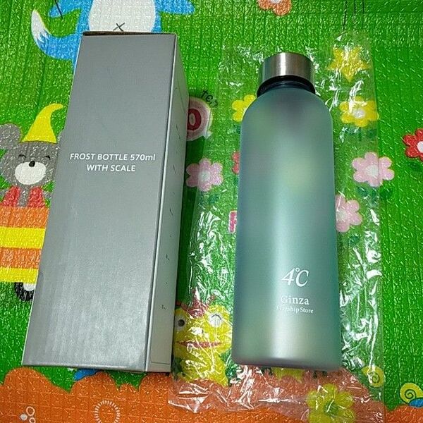 4℃ オリジナル水筒 目盛り付フロストボトル 570ml