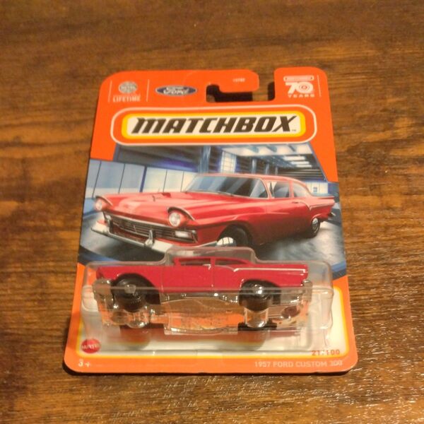 MATCHBOX マッチボックス 1957 FORD CUSTOM 300 ミニカー