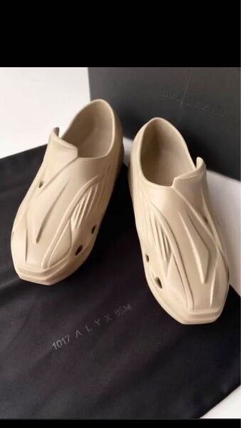 アリクス 1017 ALYX 9SM MONO SLIP ON スリッポン ベージュ 41サイズ 26.5cm相当 新品 送料込