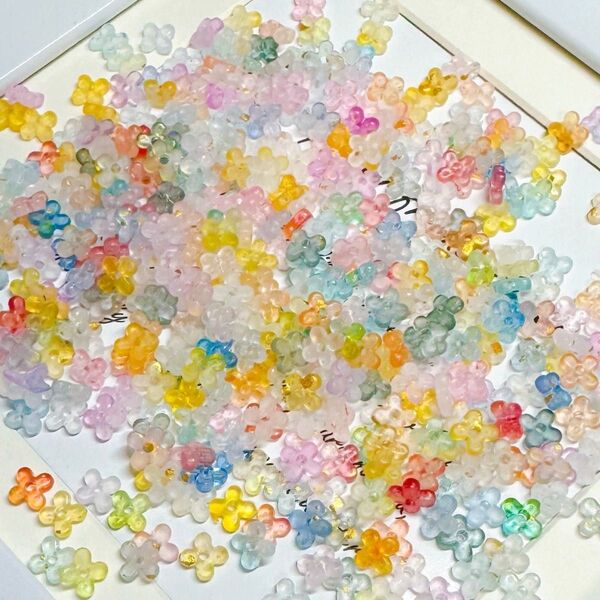 アクリルビーズ 金ラメ入りフロストカラーmix 1セット20g 200円