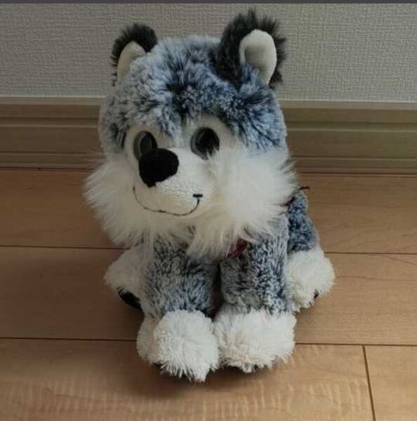 未使用品 カナダお土産★リボン付きぬいぐるみ★ オオカミ