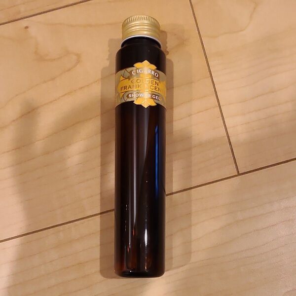 シガーロ シャワージェルd ゴールデンフランキンセンス 100ml