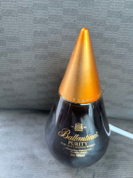 Ballantine's 25年 ピュリティ スコッチウイスキー 50cl 43%