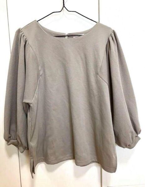 maco ecru バルーンスリーブ