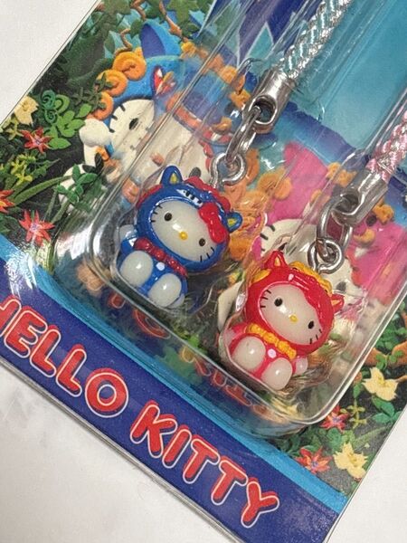 未開封 ご当地キティストラップ 沖縄シーサーストラップ 2種入り