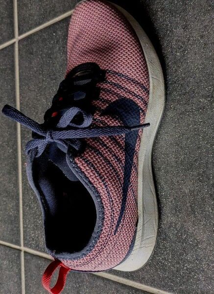 NIKE レディース スニーカー ピンク 23.5cm