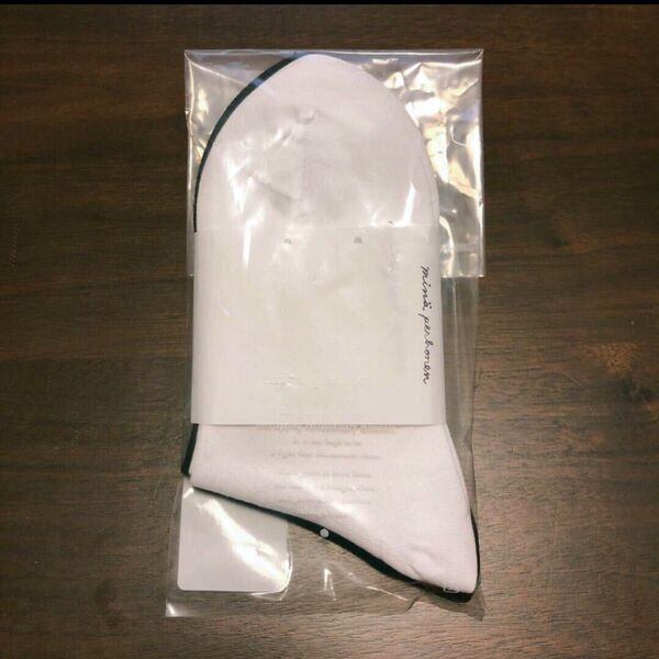 mina perhonen ソックス2足(white、black) 22〜24㎝ ※ forest paradeのモチーフなし