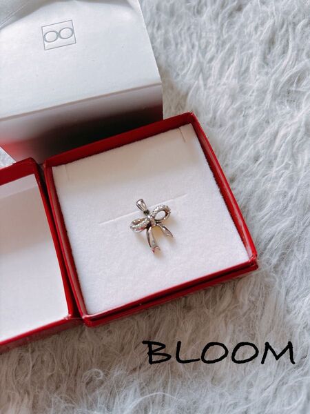 BLOOM ネックレス リボン チェーンなし