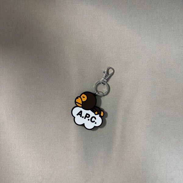 BAPE ベビーマイロ メタルキーホルダー