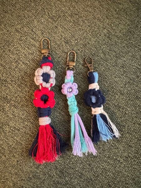 ハンドメイド キーホルダー アクセサリー 雑貨 3つセット パラコード