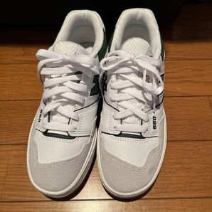 ニューバランススニーカー