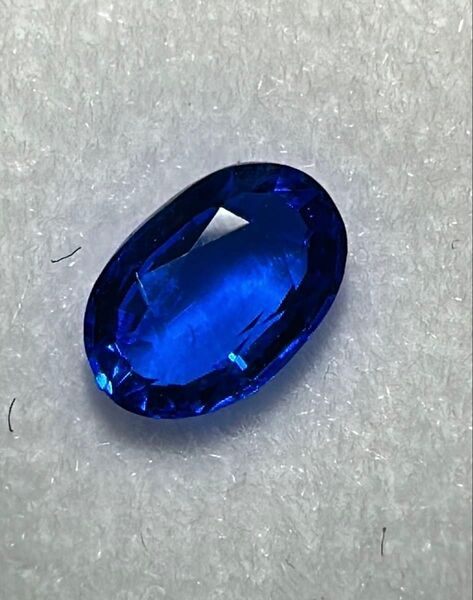 アウイナイト ルース 0.15ct ドイツ産