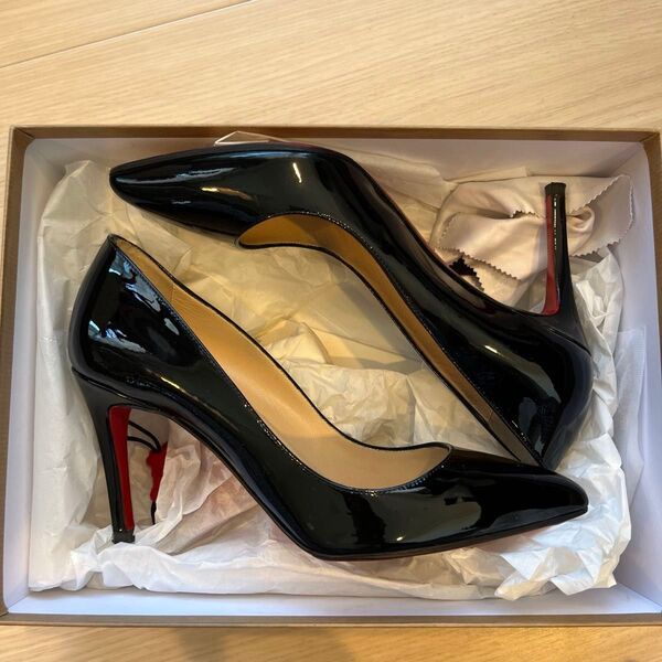 美品 Christian Louboutin クリスチャンルブタン 8.5cmヒール 裏張り済み