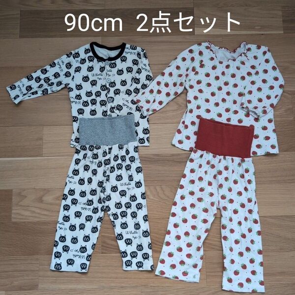 しまむら 長袖 腹巻きパジャマ 90cm 上下セット 2点セット 女の子 綿100 ねこ いちご