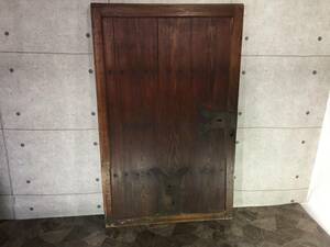 [ warehouse door wooden door ] zelkova purity entranceway door fittings partitioning screen tabletop Showa Retro store old Japanese-style house old .. antique < shipping destination limited goods > taking over possibility * old hour house *