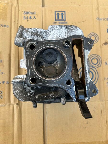v125g k5ヘッド ヘッドカバー