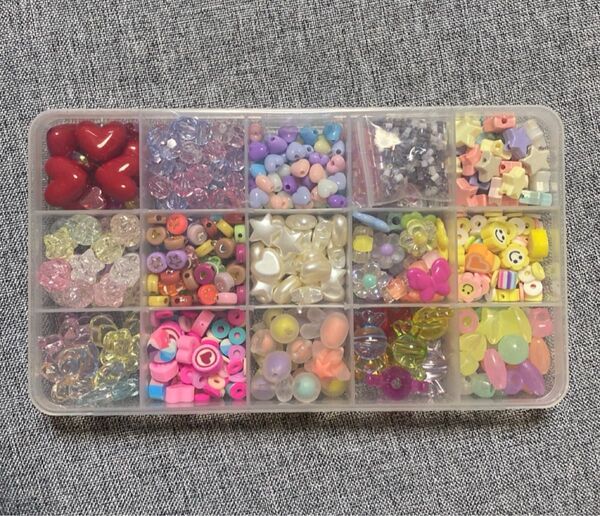 ビーズ詰め合わせ アクセサリー ハンドメイド スマホショルダーやキーホルダー作りに◎ キャンディ ハート 蝶 ポリマークレイ
