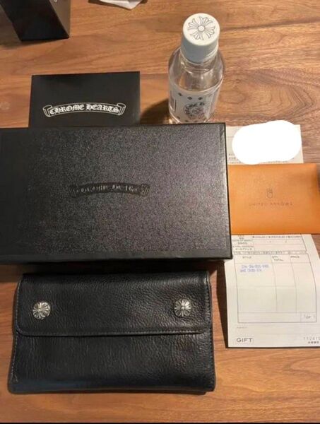 正規超美品!クロムハーツ ウェーブクロスウォレット 財布