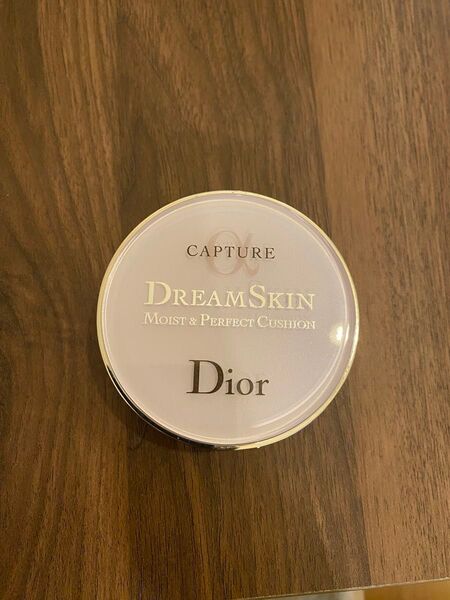 Dior ディオール ドリームスキン カプチュール クッションファンデーション 000