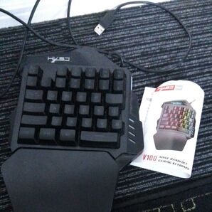 ゲーミングキーボード