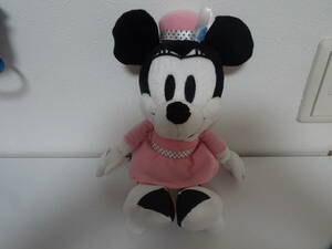 Disney Disney Minnie Mouse soft toy lovely pink ribbon . seat .