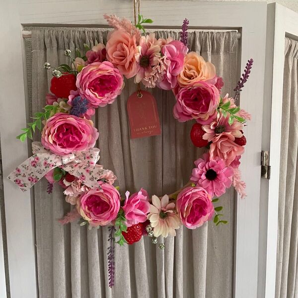 花リース☆ピンクのお花に花柄リボンの可愛い手作りリースです母の日などプレゼントにもGOOD♪造花なので長持ち ギフト ☆
