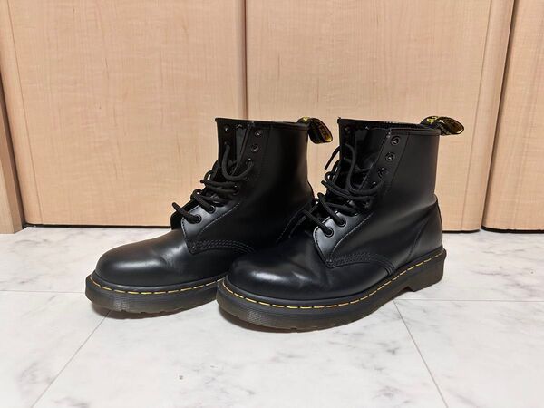 【美品お手入れ道具付】Dr.Martens 8ホールブーツ