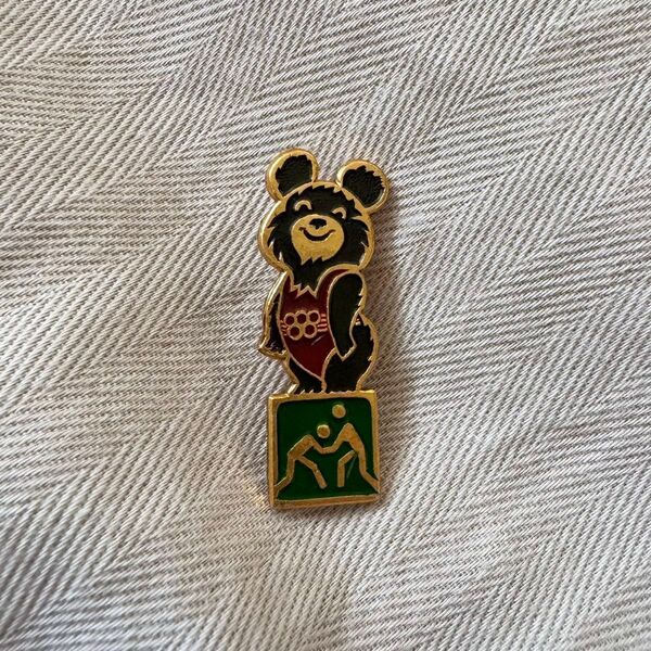 こぐまのミーシャ vintage 旧ソ連時代 ピンバッジ オリンピック