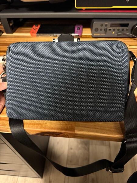 ARTPHERE アートフィアー トンド クアトロショルダーバッグ ネイビー 美品