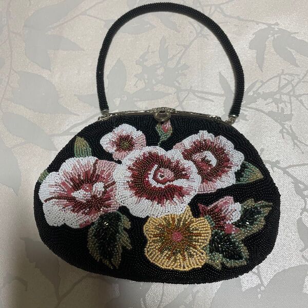 和装バッグ パーティバッグ がま口 花柄総ビーズ 美品